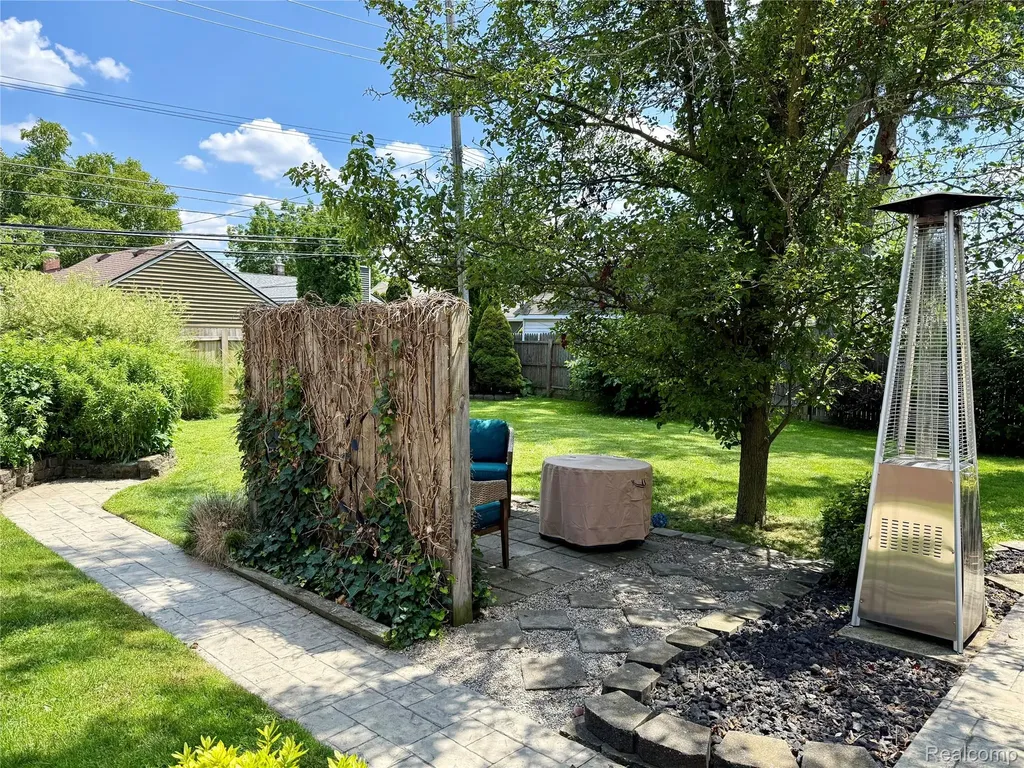 3566 Buckingham Avenue Berkley City MI 48072