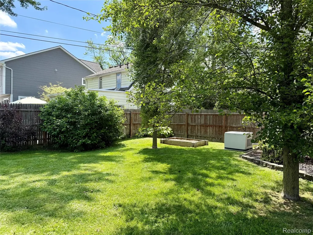 3566 Buckingham Avenue Berkley City MI 48072