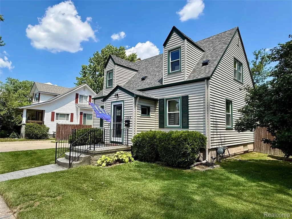 3566 Buckingham Avenue Berkley City MI 48072