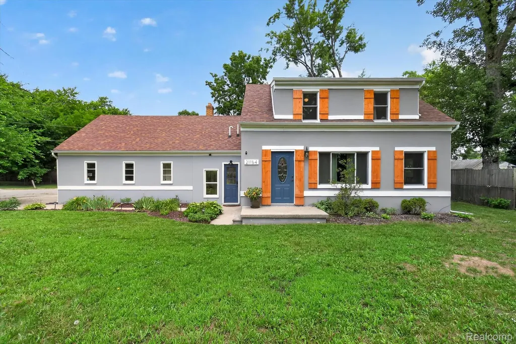 21154 Flanders Street Farmington Hills City MI 48335