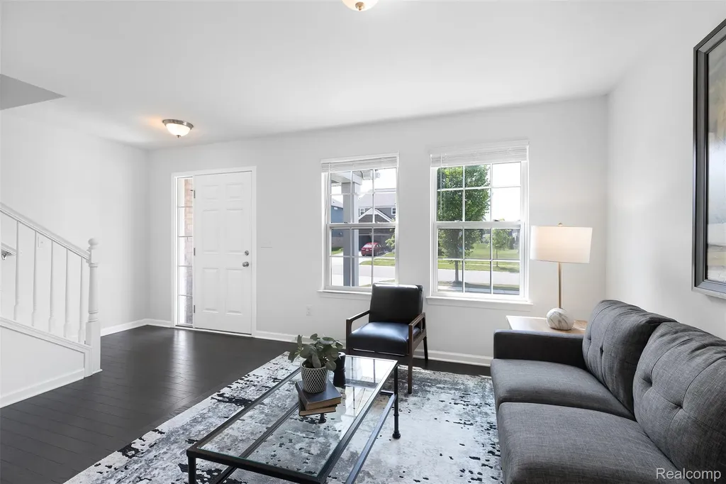 21422 Navarra Drive Lyon Charter Township MI 48178
