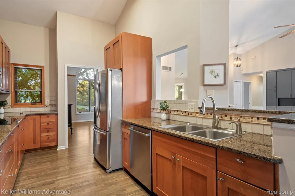 7498 Quail Ridge Drive Dexter City MI 48130
