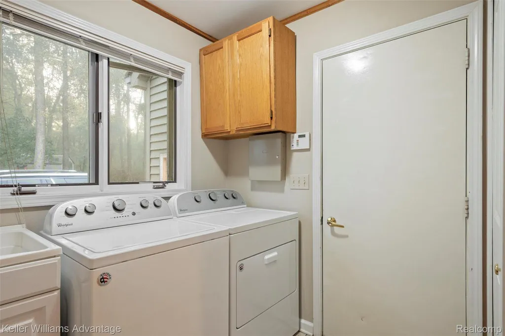 7498 Quail Ridge Drive Dexter City MI 48130