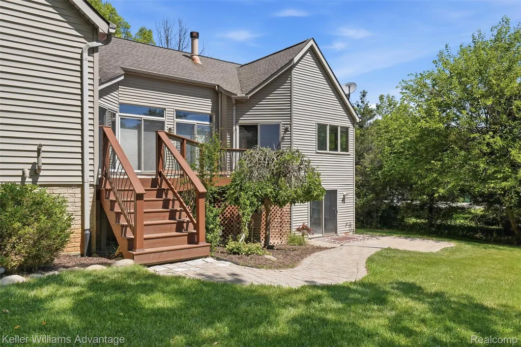 7498 Quail Ridge Drive Dexter City MI 48130