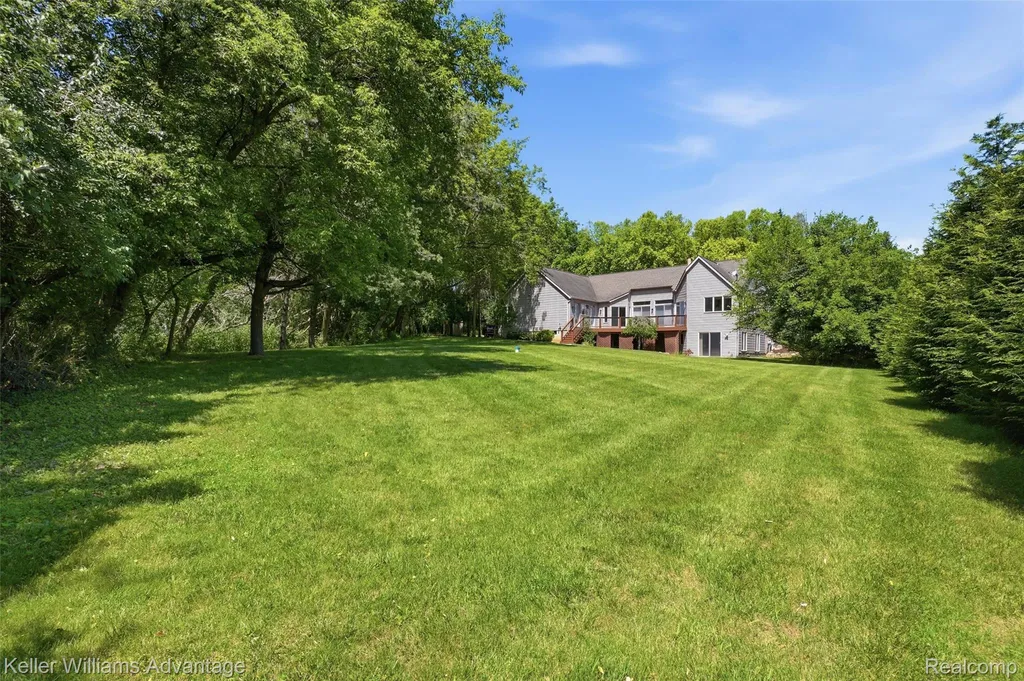 7498 Quail Ridge Drive Dexter City MI 48130