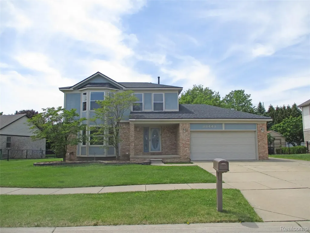 33443 Paoletti Fraser City MI 48026