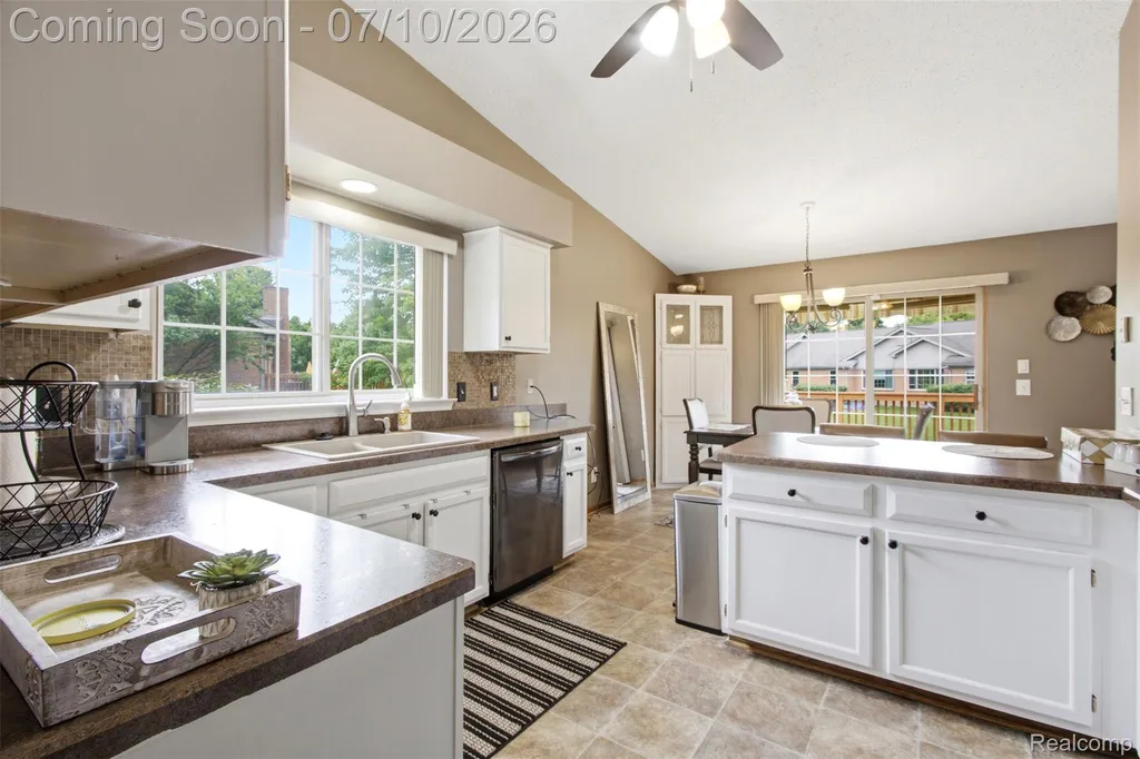 2223 Fairway Circle Canton Charter Township MI 48188