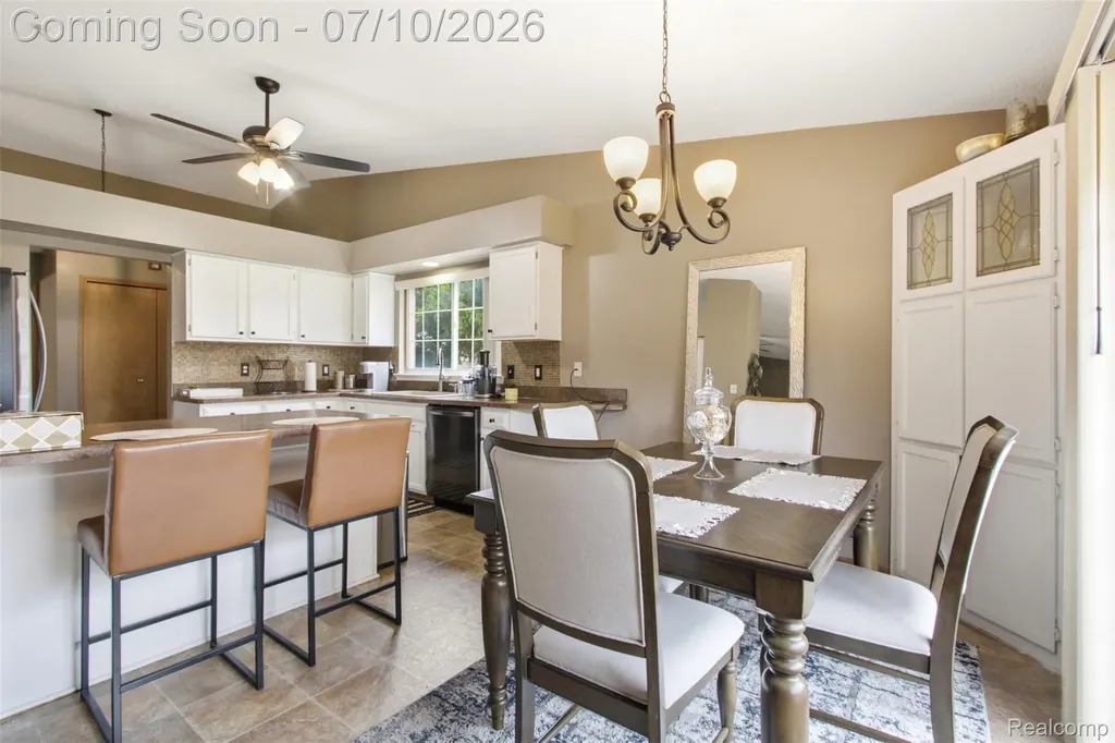 2223 Fairway Circle Canton Charter Township MI 48188