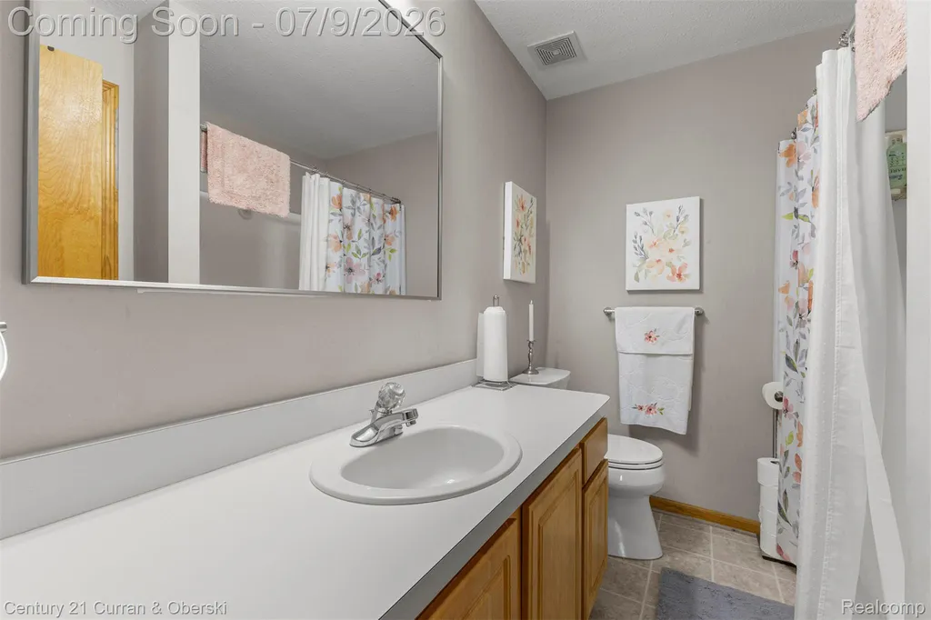 366 Marigold Circle Westland City MI 48185