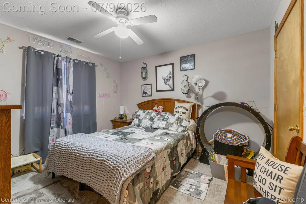 366 Marigold Circle Westland City MI 48185