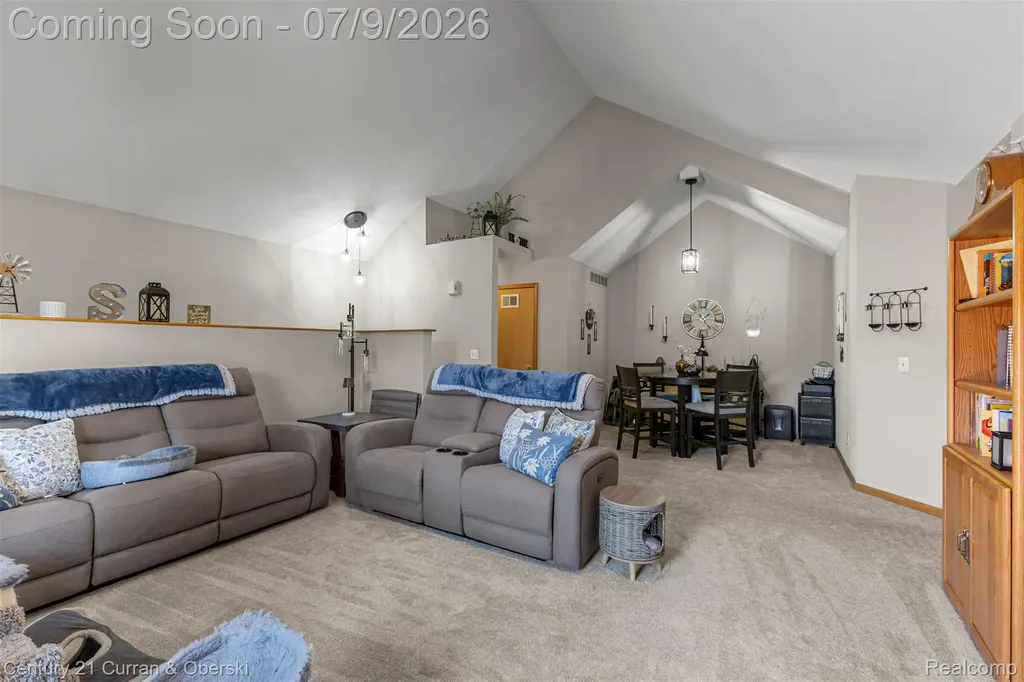366 Marigold Circle Westland City MI 48185