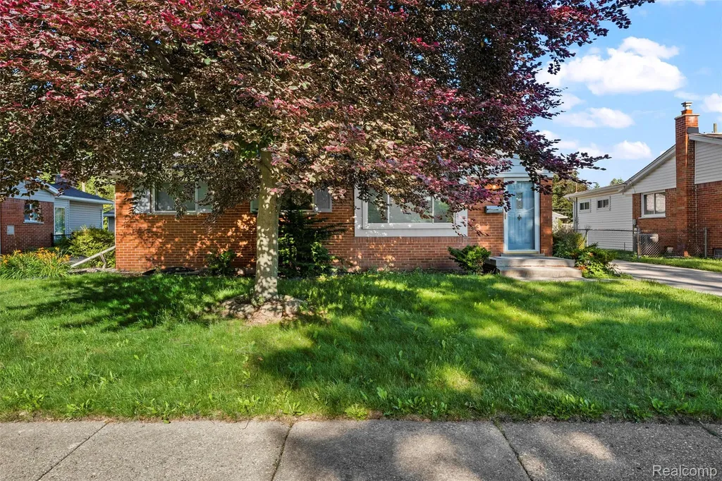 14847 Ingram Street Livonia City MI 48154