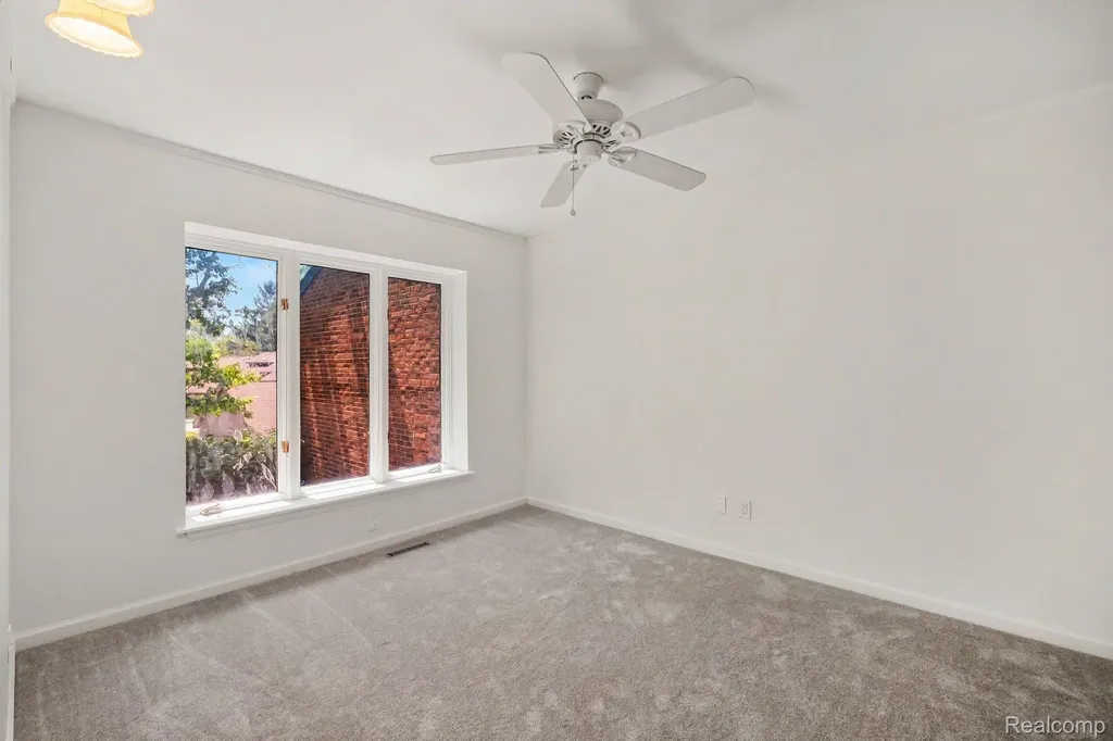 2056 Walden Court Flint Charter Township MI 48532