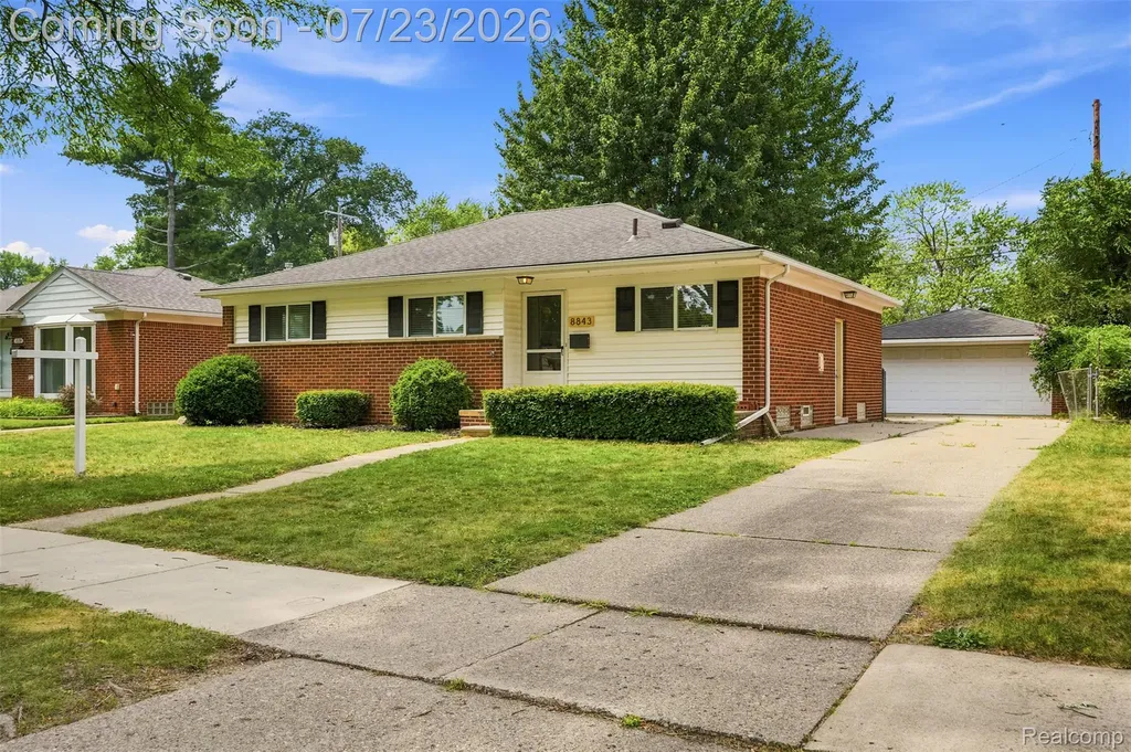8843 Headley Drive Sterling Heights City MI 48314