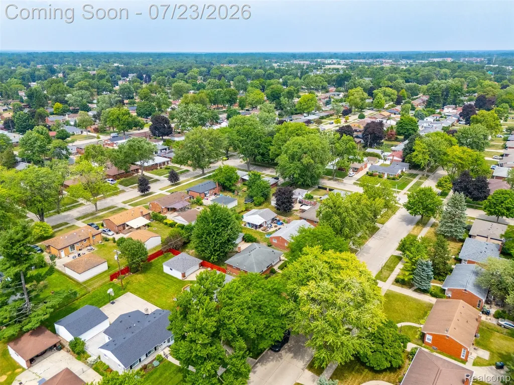 8843 Headley Drive Sterling Heights City MI 48314