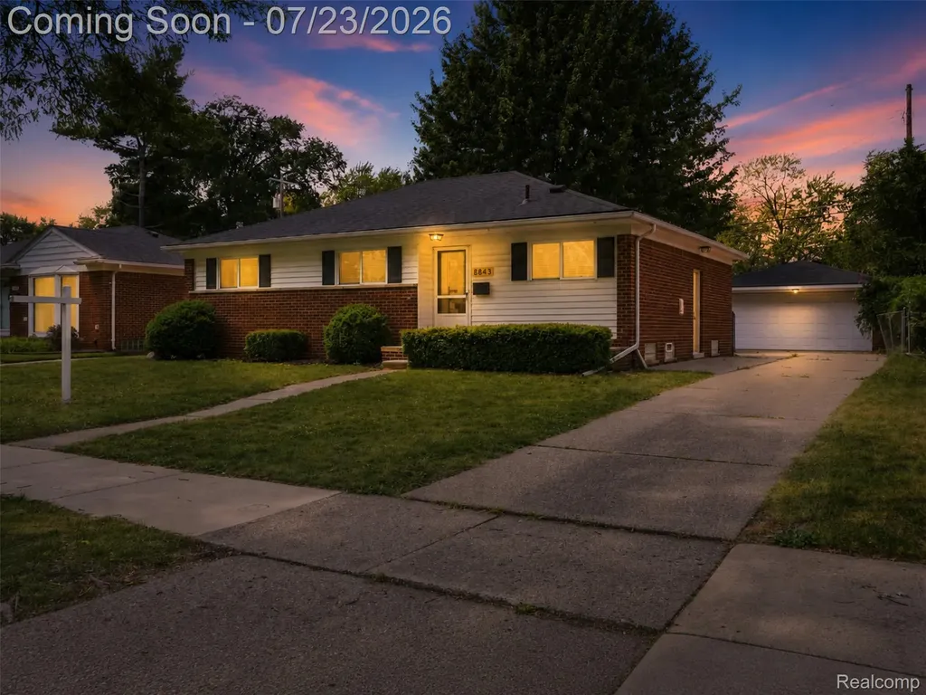 8843 Headley Drive Sterling Heights City MI 48314