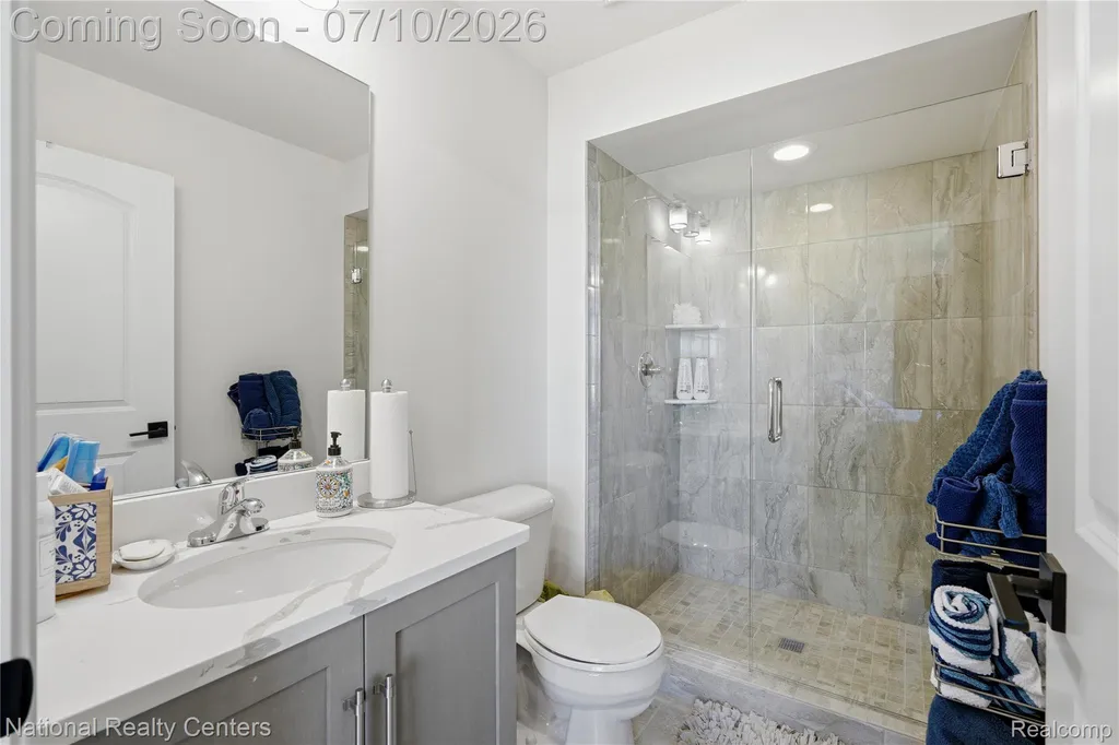 3142 Holburn Court Oakland Charter Township MI 48363