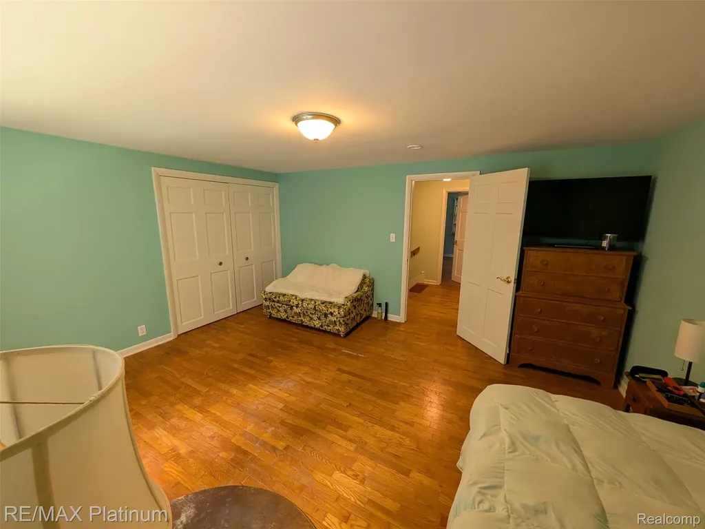 1430 Dauner Road Fenton City MI 48430