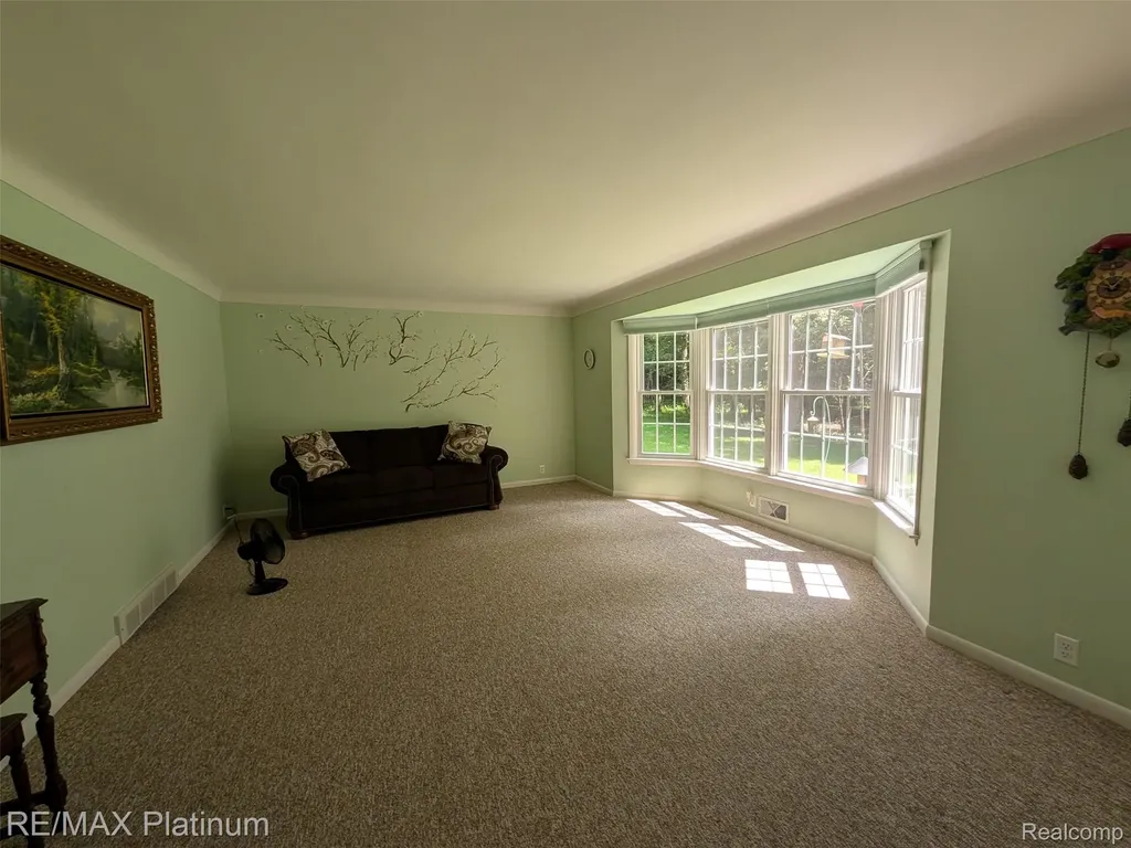 1430 Dauner Road Fenton City MI 48430