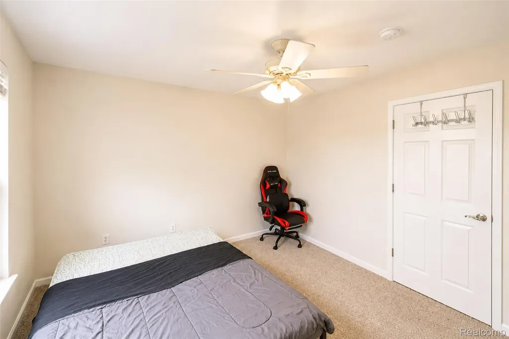 41544 Oconnor Lane Novi City MI 48377