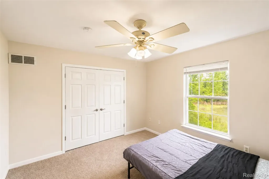41544 Oconnor Lane Novi City MI 48377