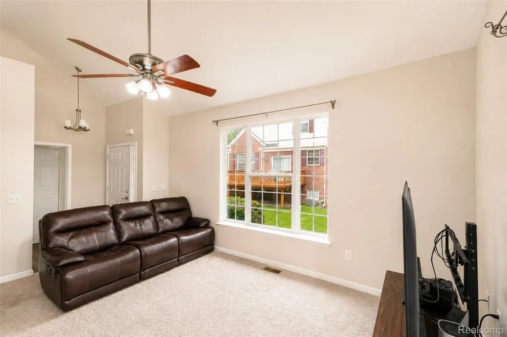 41544 Oconnor Lane Novi City MI 48377