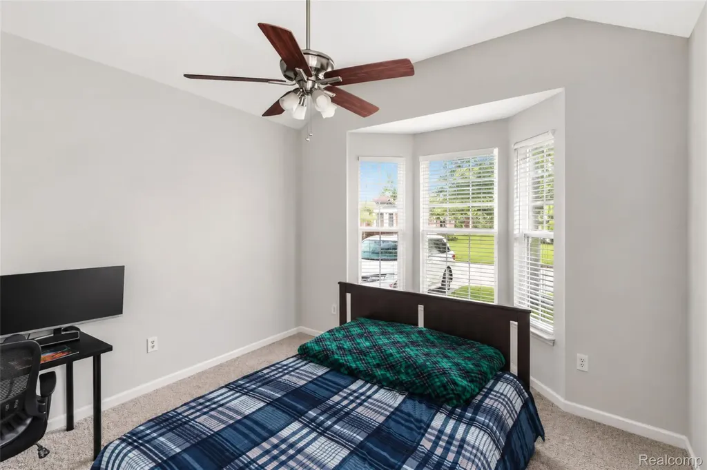 41544 Oconnor Lane Novi City MI 48377