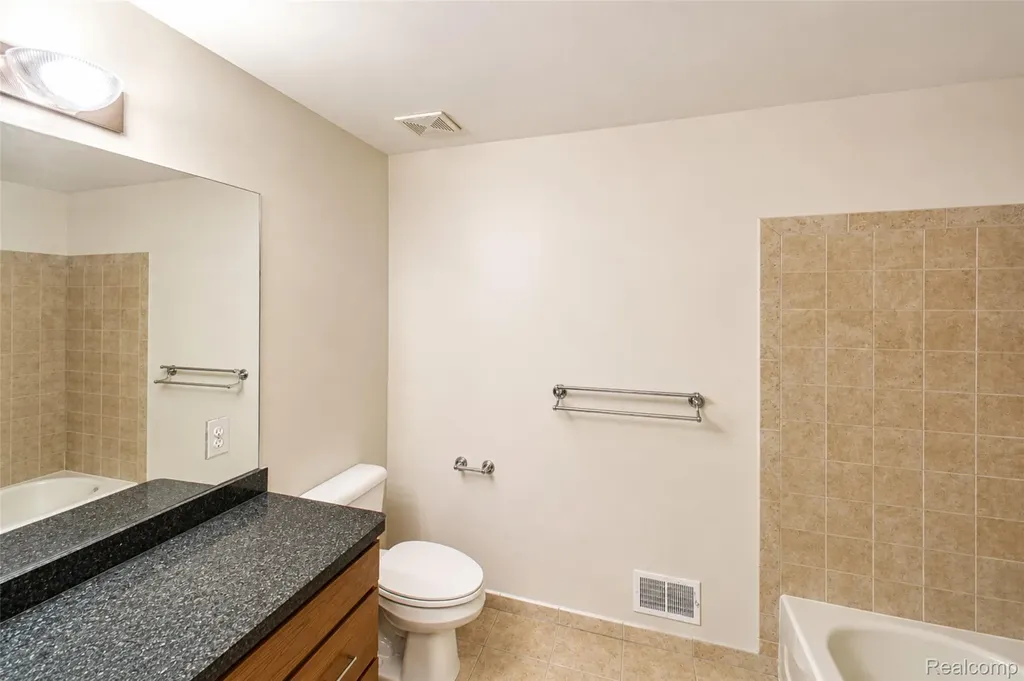 41544 Oconnor Lane Novi City MI 48377