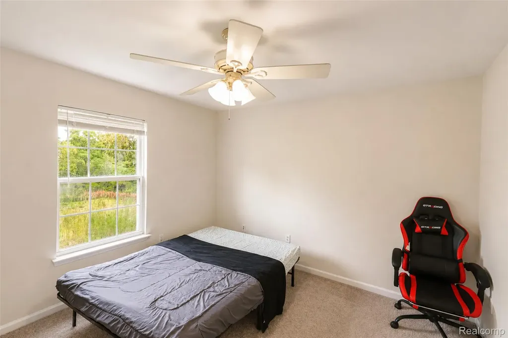 41544 Oconnor Lane Novi City MI 48377