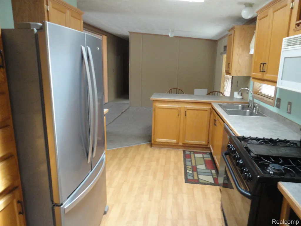 3954 Ryans Ridge Raisinville Township MI 48161
