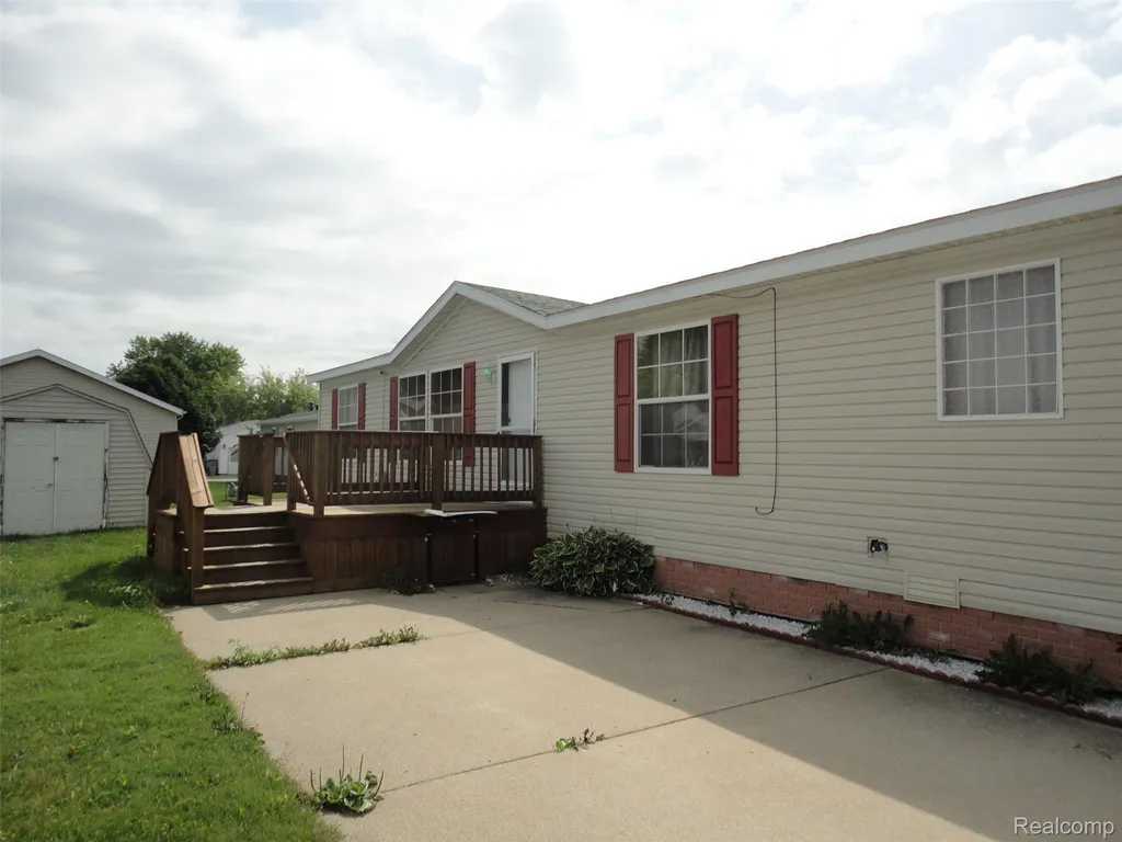 3954 Ryans Ridge Raisinville Township MI 48161