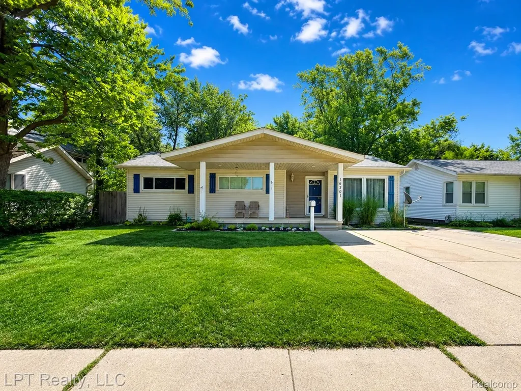 16301 Kennebec Street Southgate City MI 48195