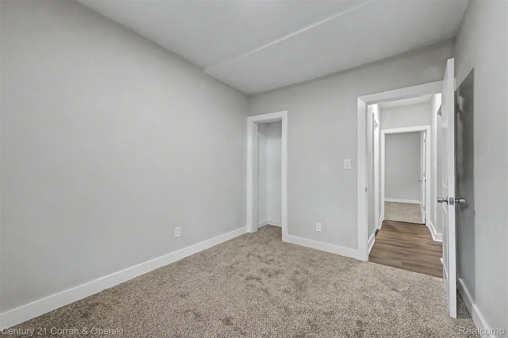 8111 E Hildale Street Detroit City MI 48234