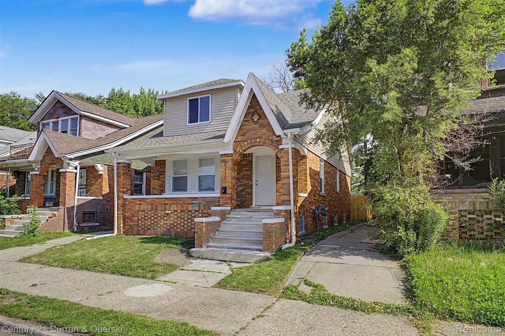 8111 E Hildale Street Detroit City MI 48234