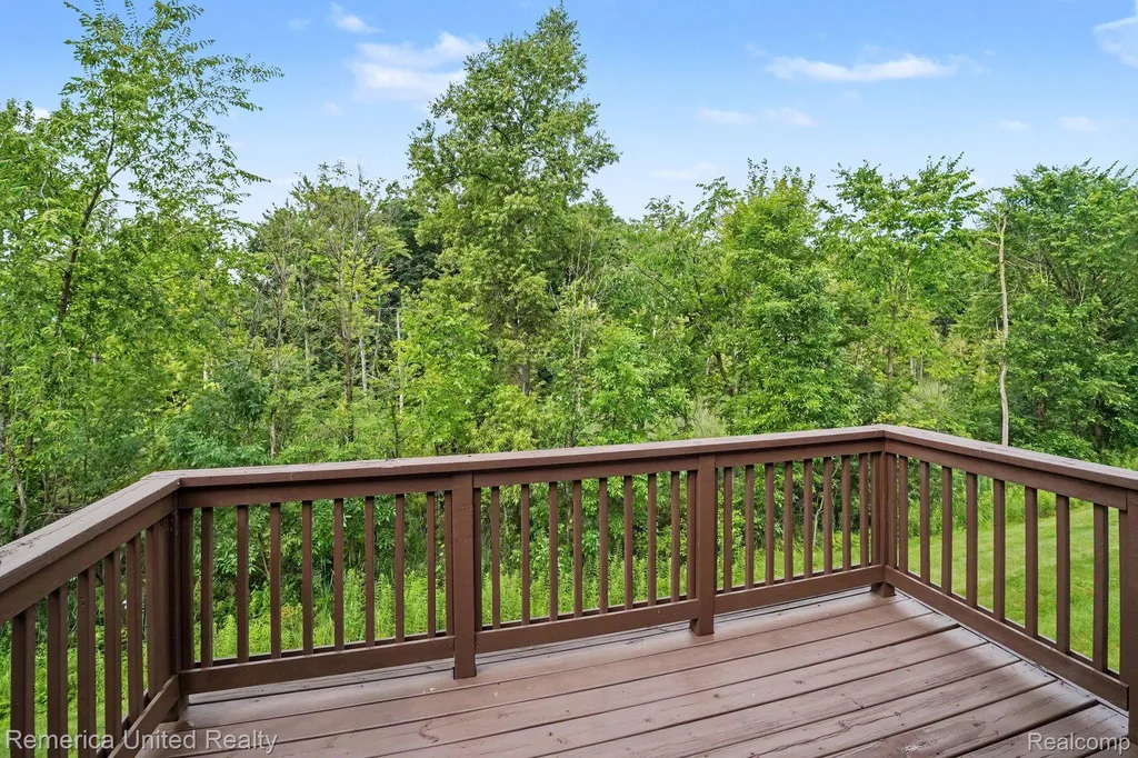 214 Newberry Lane Marion Township MI 48843