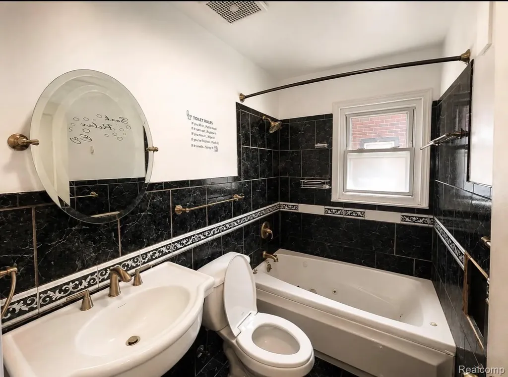 7271 Fielding Street Detroit City MI 48228
