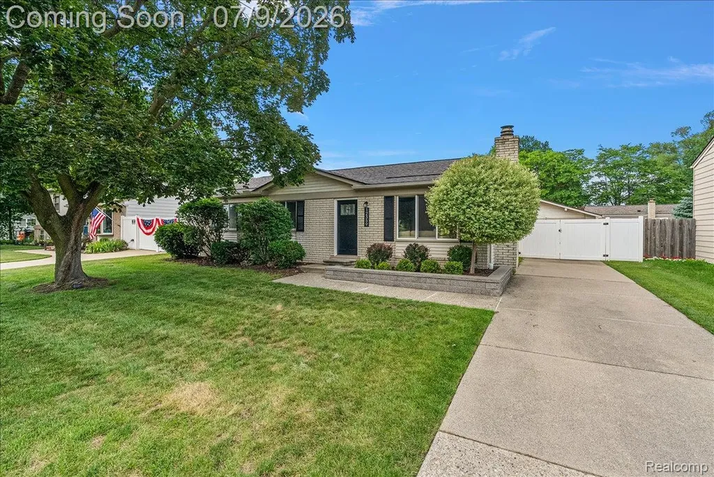 12359 Canal Road Sterling Heights City MI 48313