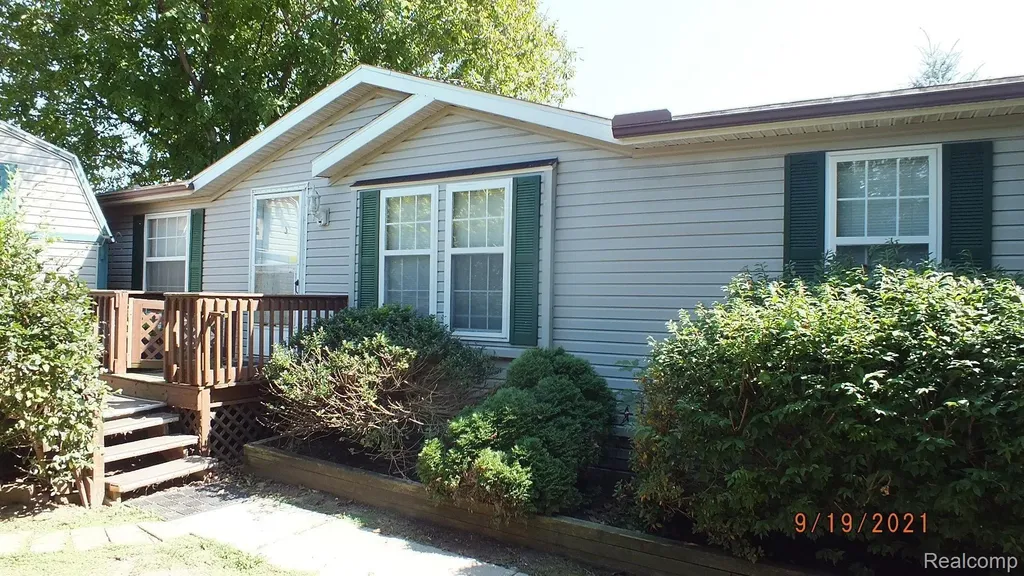 54 Riverview Drive Erie Township MI 48133