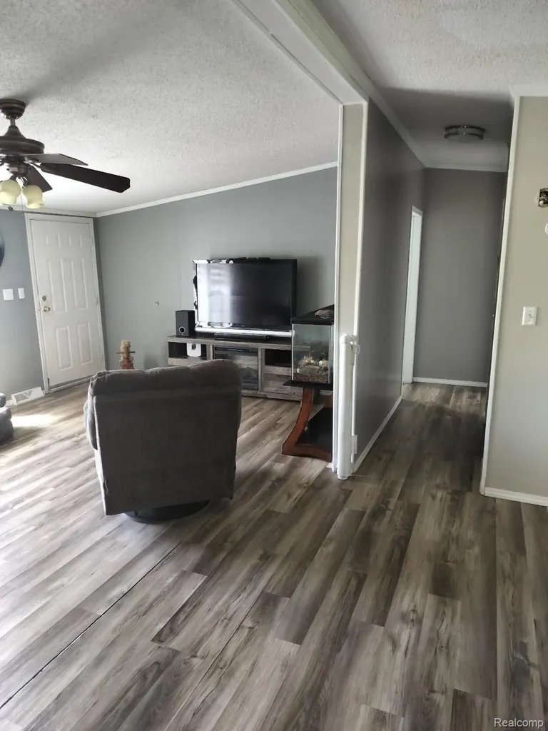 54 Riverview Drive Erie Township MI 48133