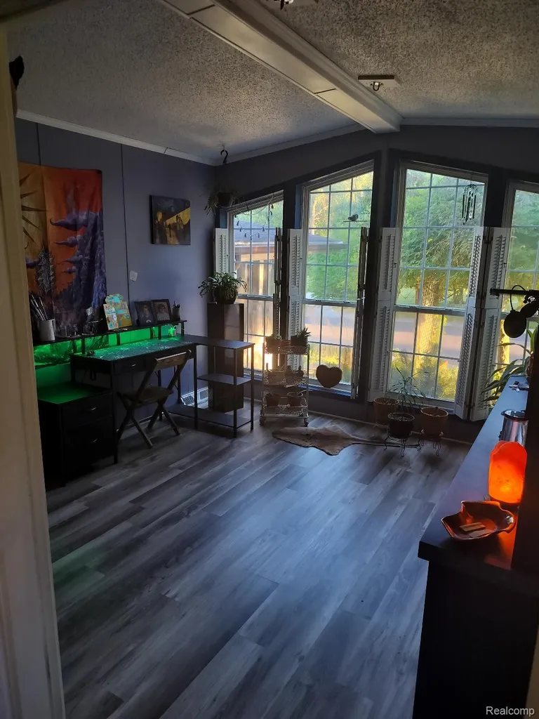 54 Riverview Drive Erie Township MI 48133