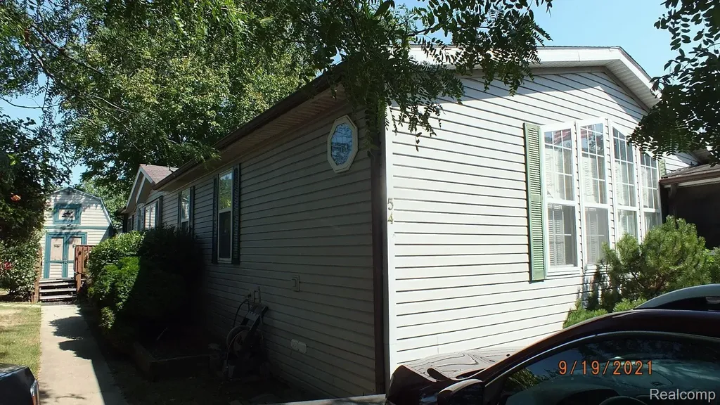 54 Riverview Drive Erie Township MI 48133