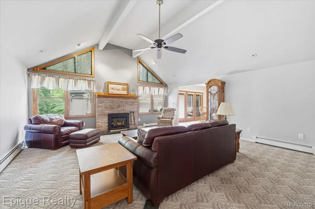22520 Waltz Road Huron Charter Township MI 48164