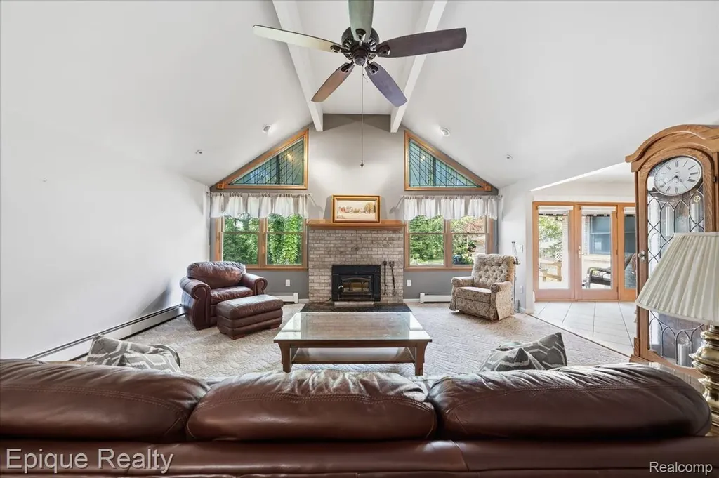 22520 Waltz Road Huron Charter Township MI 48164