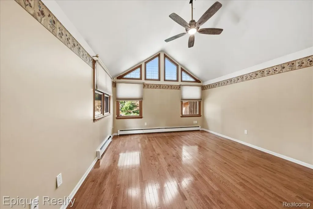 22520 Waltz Road Huron Charter Township MI 48164