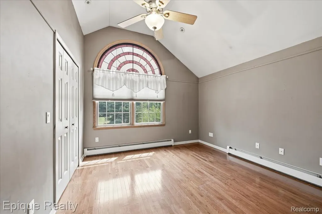 22520 Waltz Road Huron Charter Township MI 48164