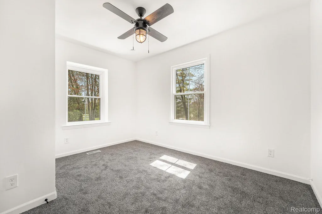 26914 Pebblestone Street Southfield City MI 48034