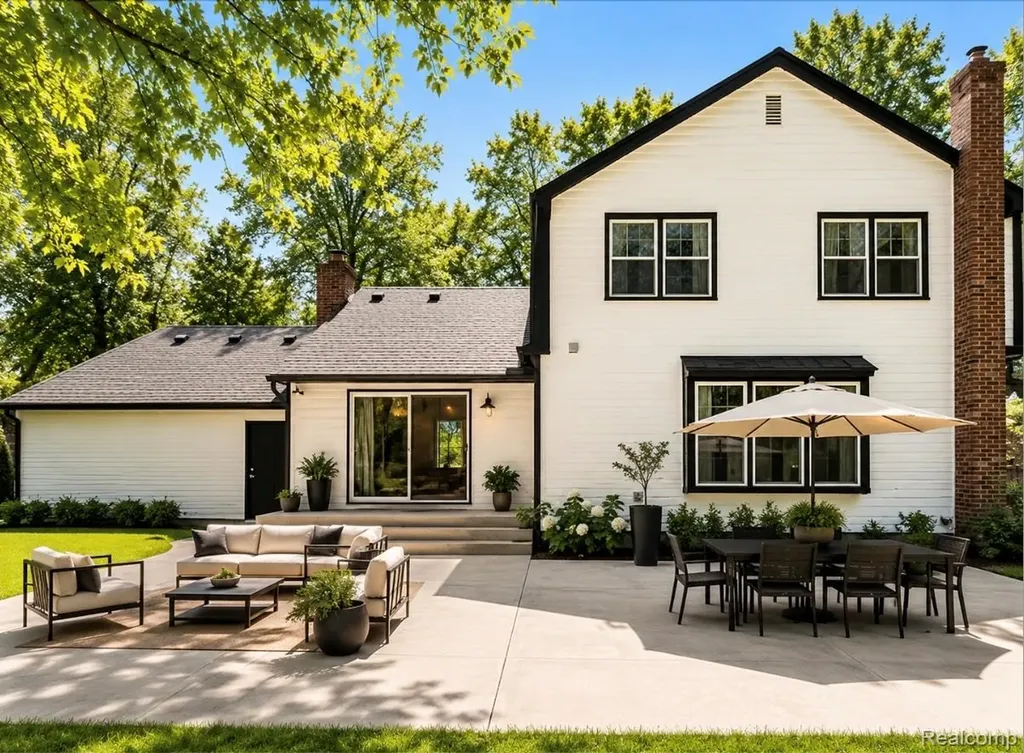 26914 Pebblestone Street Southfield City MI 48034