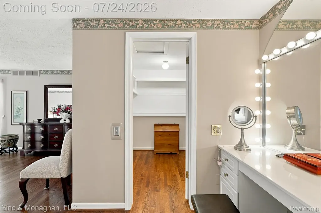 5505 Old Carriage Lane West Bloomfield Charter Township MI 48322