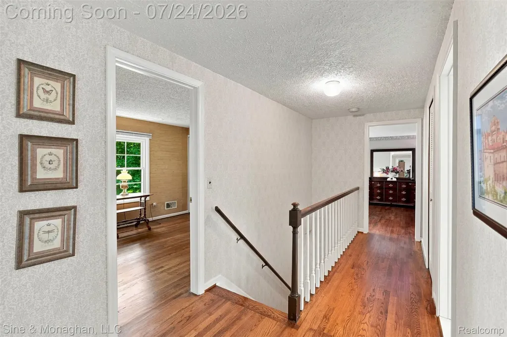 5505 Old Carriage Lane West Bloomfield Charter Township MI 48322