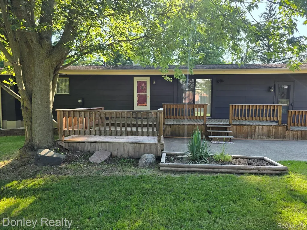 7311 Arendt Road Speaker Township MI 48454